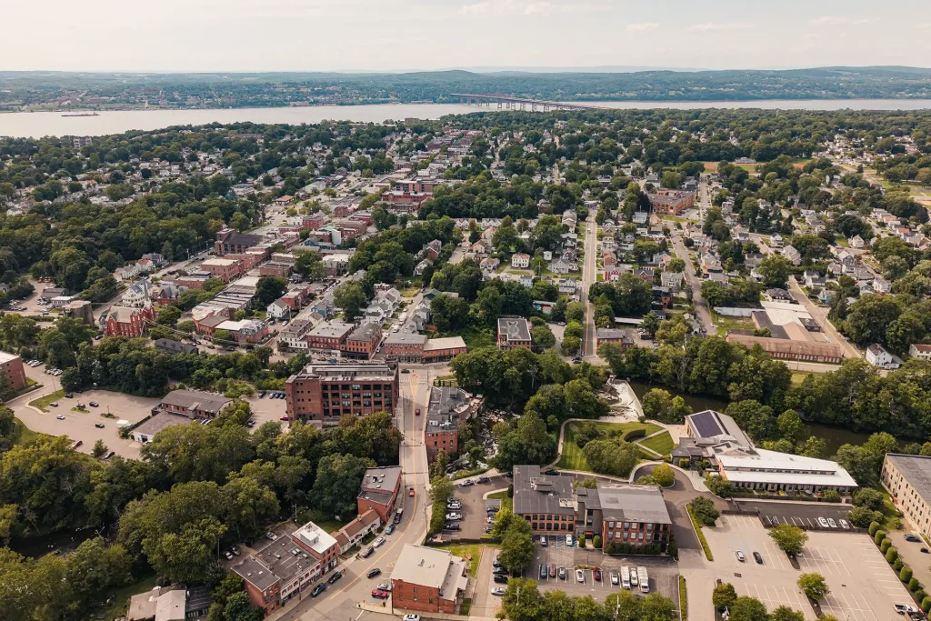 Beacon drone aerial web